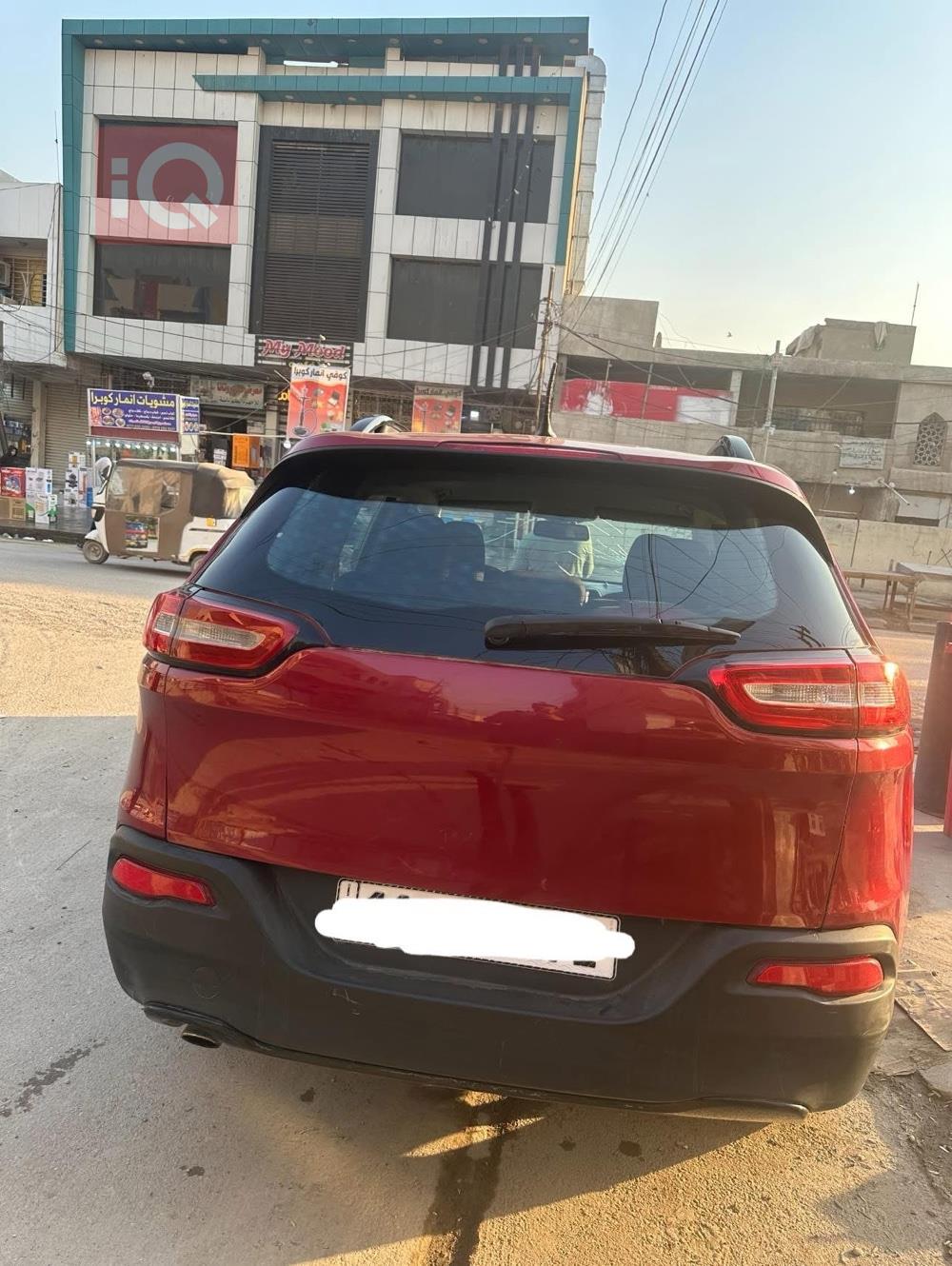 جیپ شیرۆکی